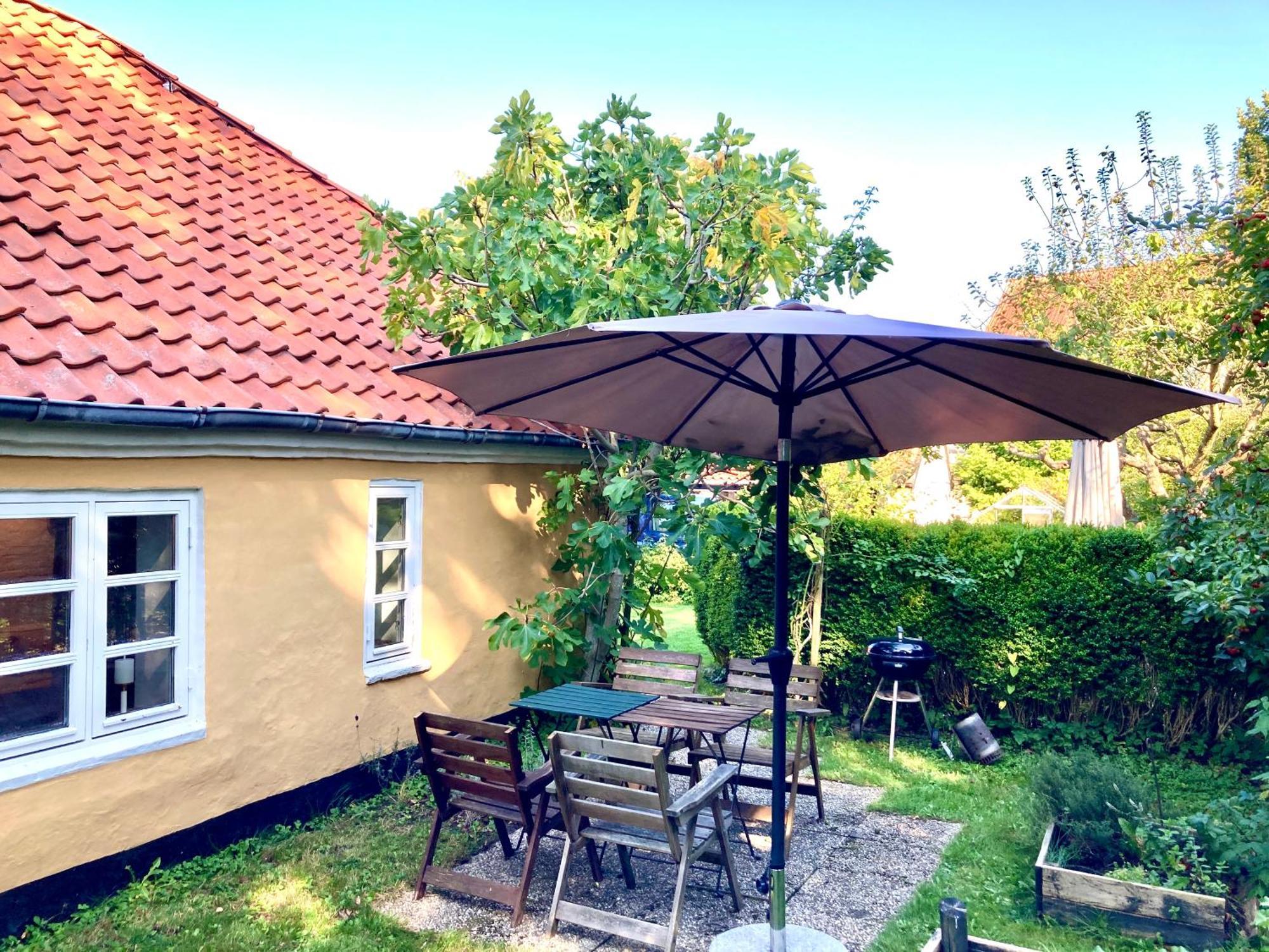 Den Gamle Skomager Hytte Ved Slotssoen Grasten Ngoại thất bức ảnh